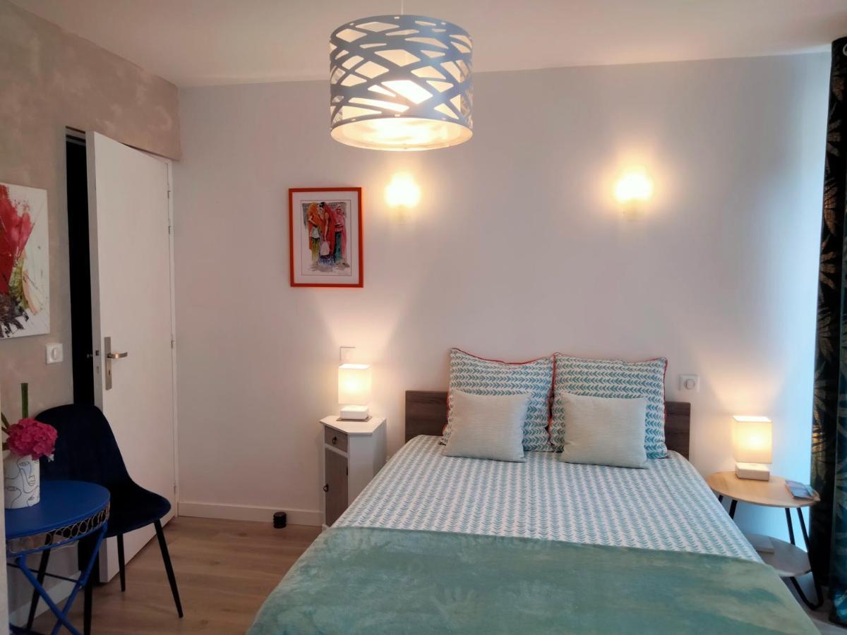 Les Chambres Hautes D'Anastasia Rodez Exteriör bild