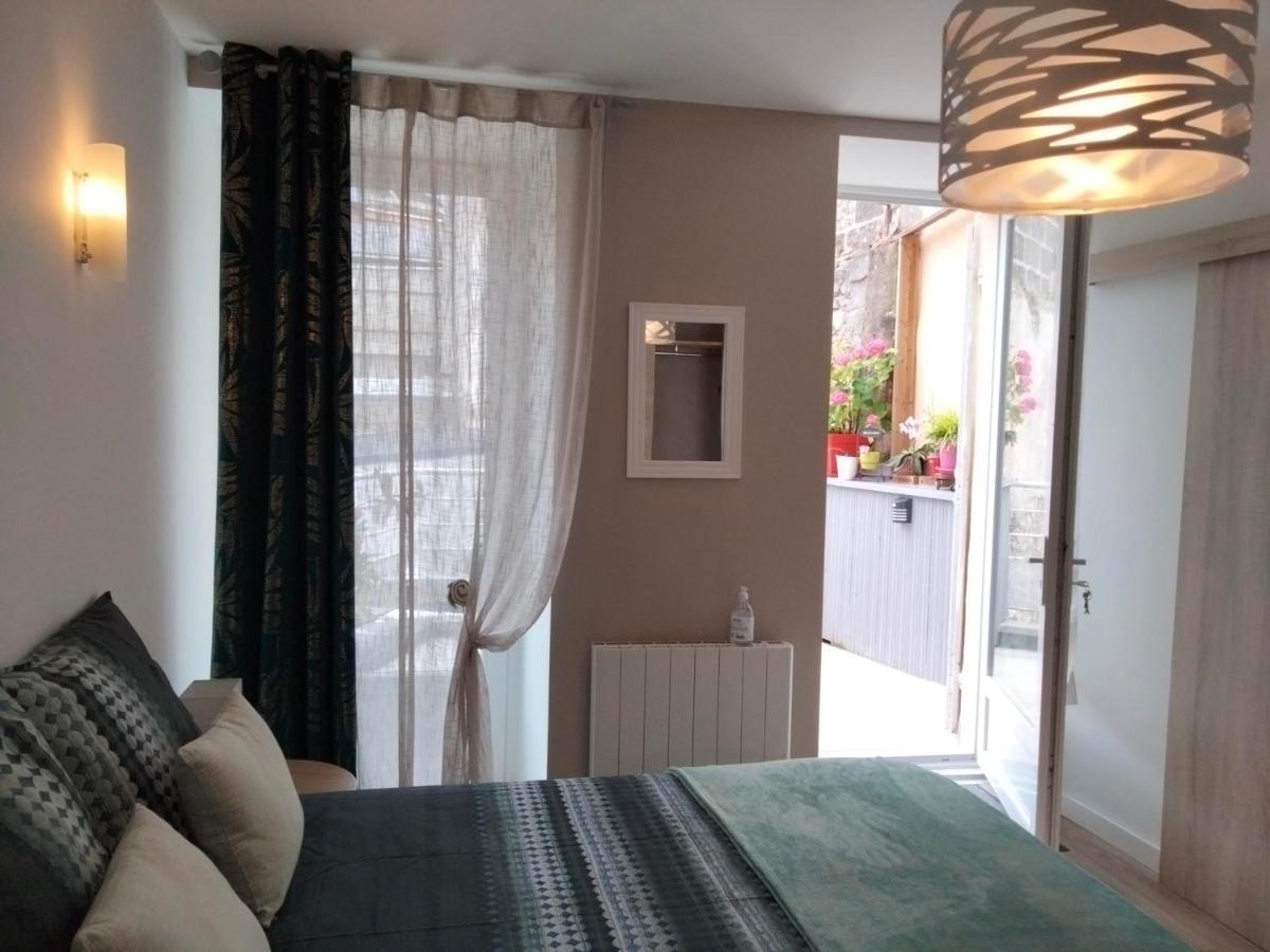 Les Chambres Hautes D'Anastasia Rodez Exteriör bild