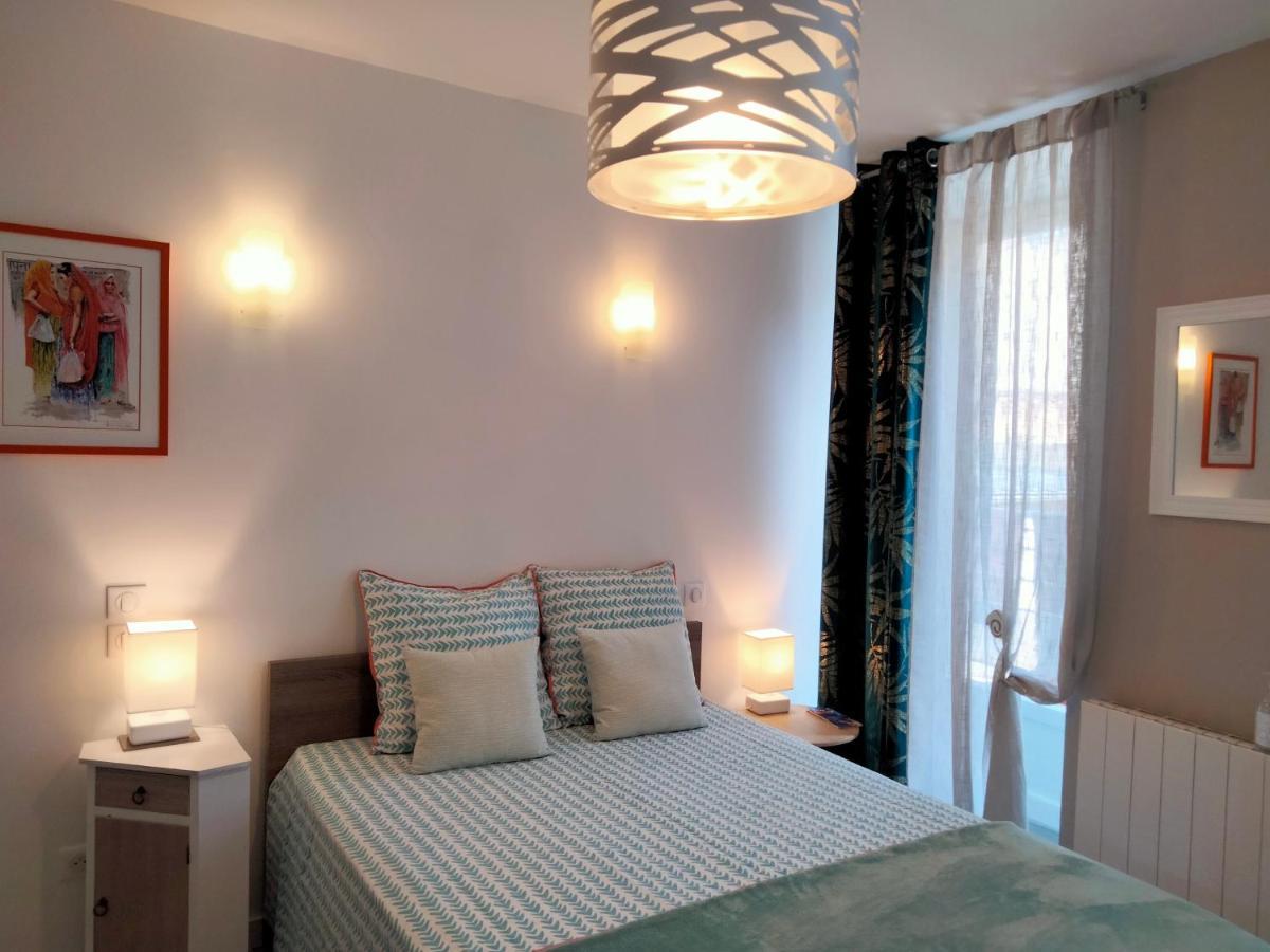 Les Chambres Hautes D'Anastasia Rodez Exteriör bild