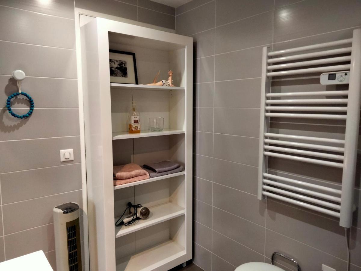Les Chambres Hautes D'Anastasia Rodez Exteriör bild